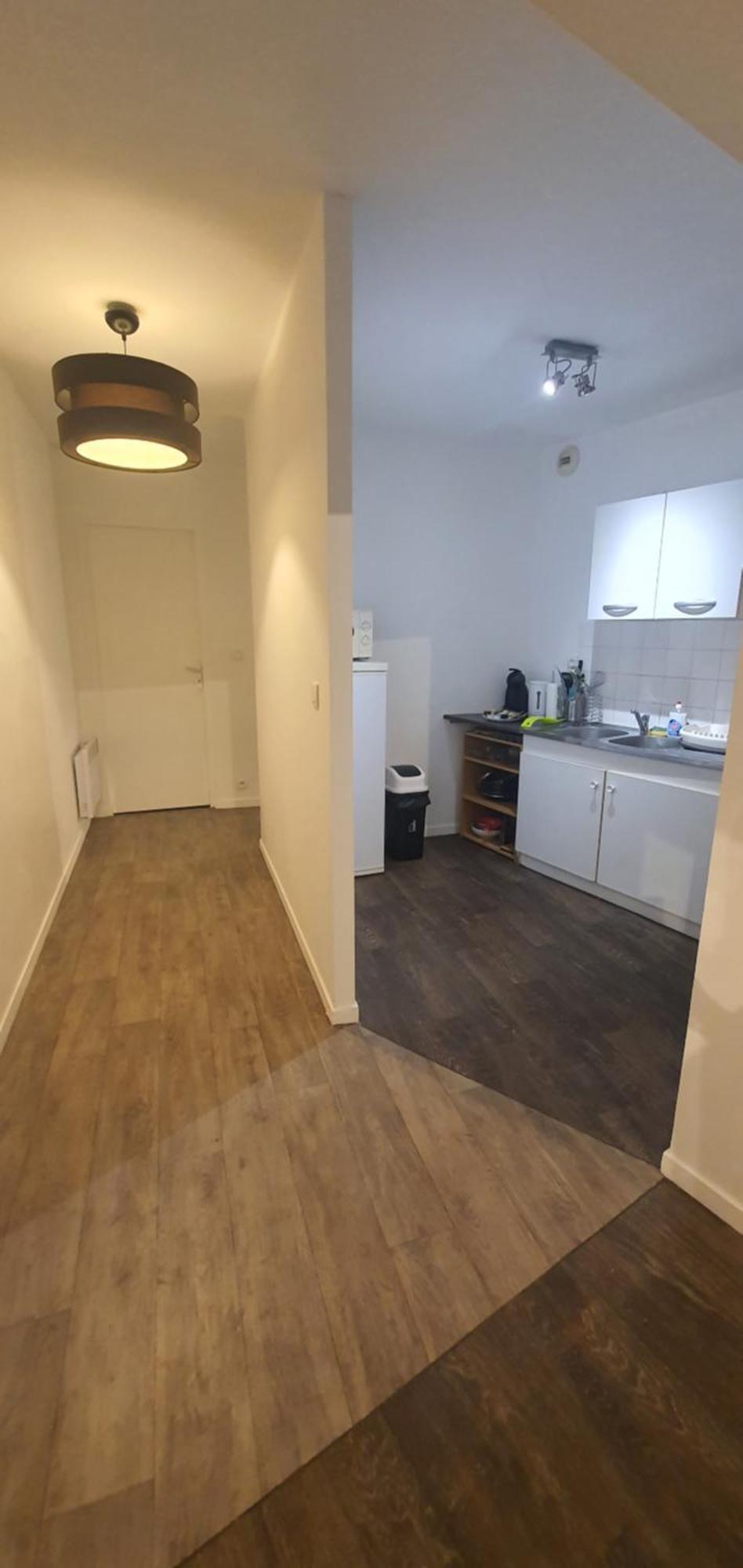 Lumineux & Convivial Apartment บัวร์ ภายนอก รูปภาพ