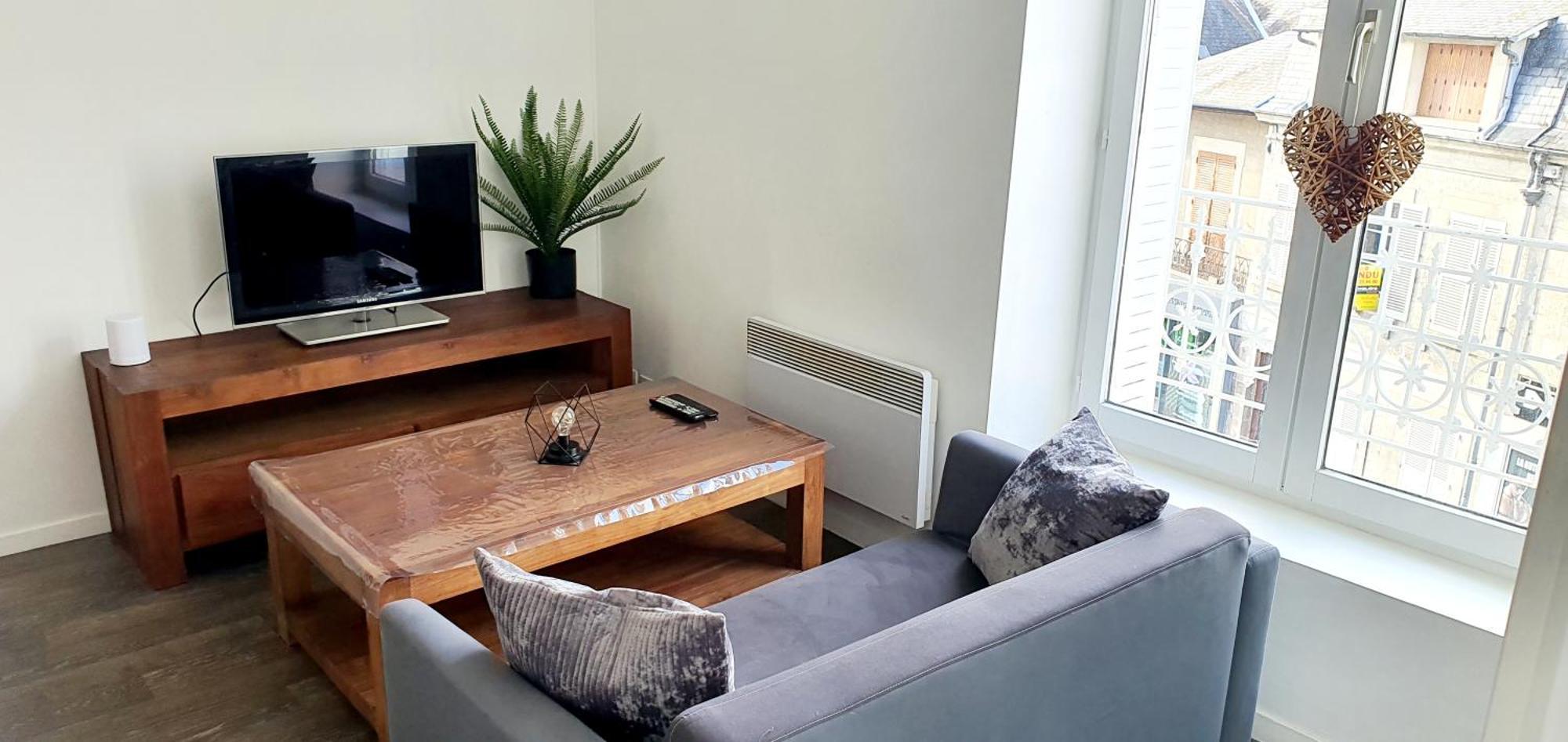Lumineux & Convivial Apartment บัวร์ ภายนอก รูปภาพ