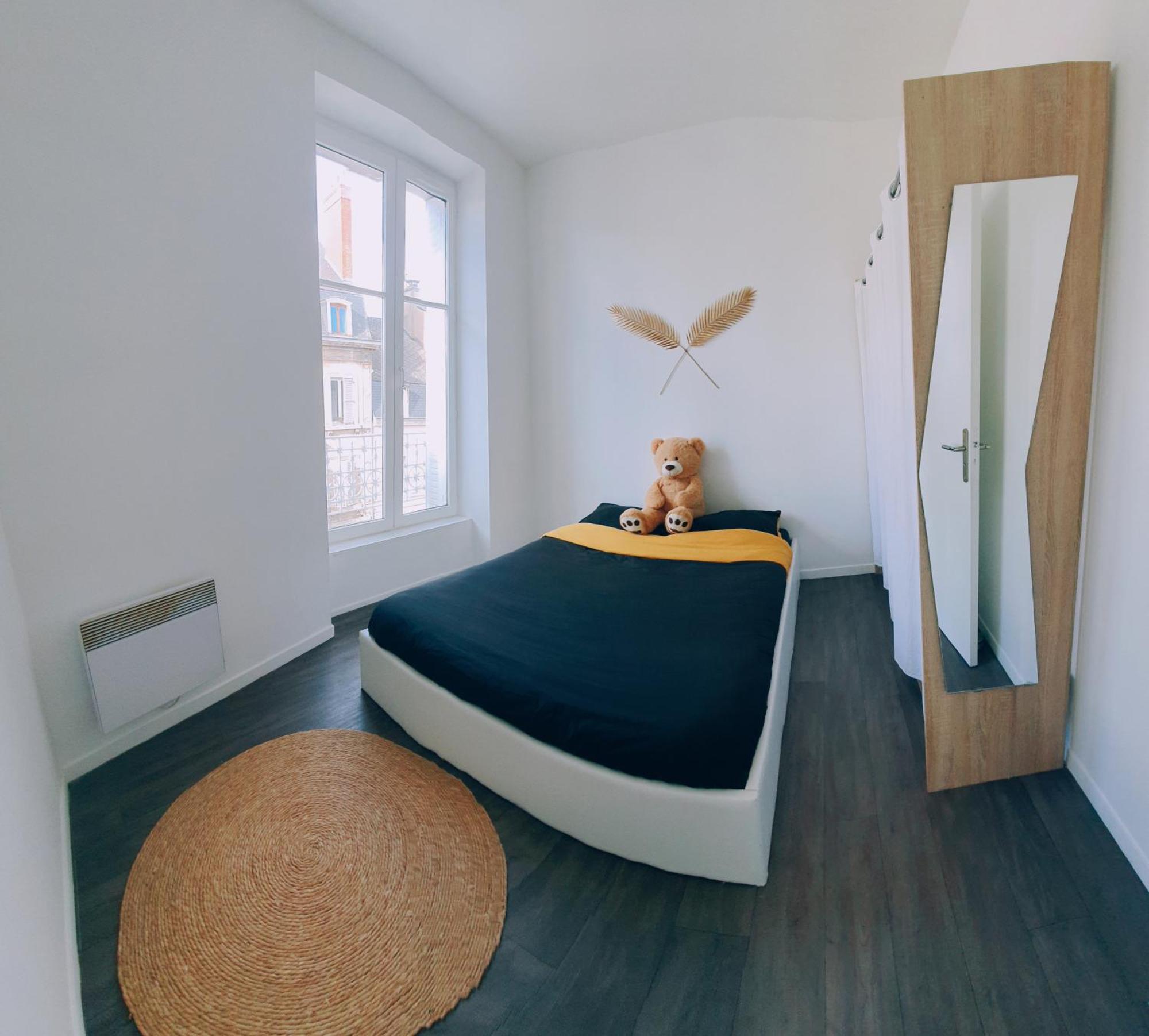 Lumineux & Convivial Apartment บัวร์ ภายนอก รูปภาพ